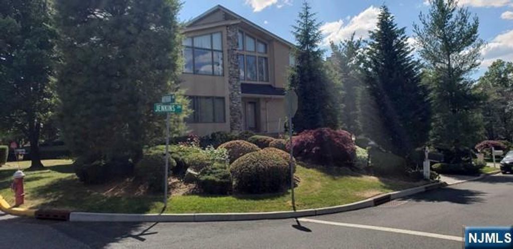 120 Jenkins, Englewood Cliffs, NJ 07632