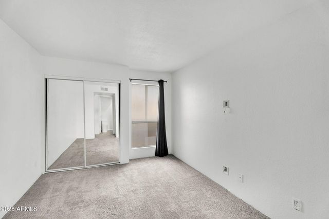 3601 W TIERRA BUENA Lane 241, Phoenix, AZ 85053