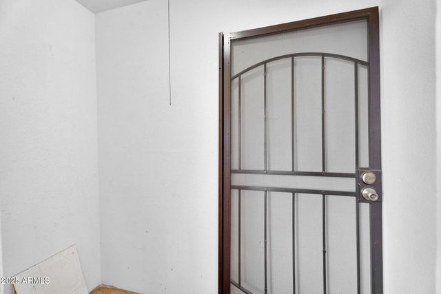 3601 W TIERRA BUENA Lane 241, Phoenix, AZ 85053