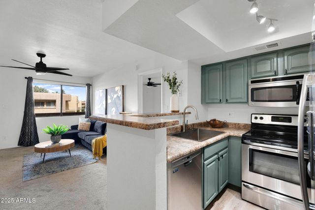 3601 W TIERRA BUENA Lane 241, Phoenix, AZ 85053