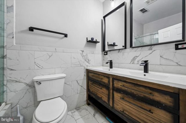 1812 E ALBERT ST, Philadelphia, PA 19125