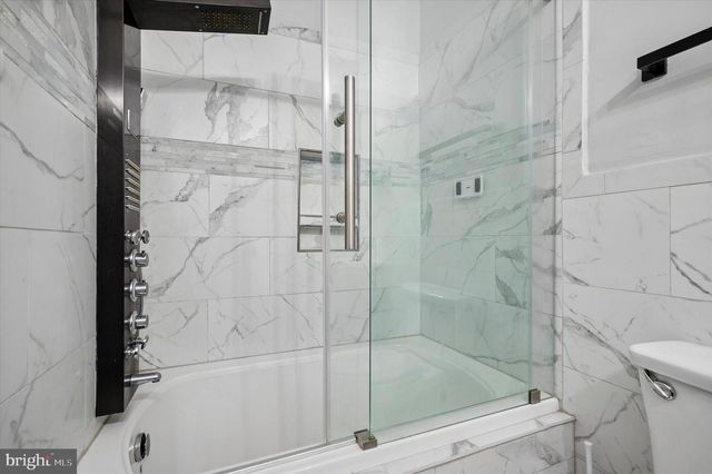 1812 E ALBERT ST, Philadelphia, PA 19125