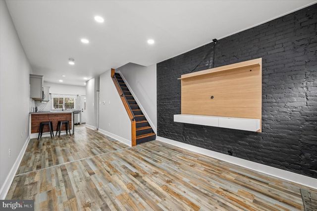 1812 E ALBERT ST, Philadelphia, PA 19125