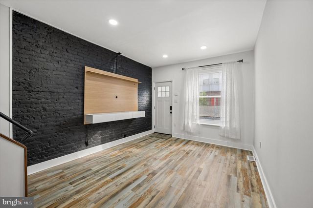 1812 E ALBERT ST, Philadelphia, PA 19125