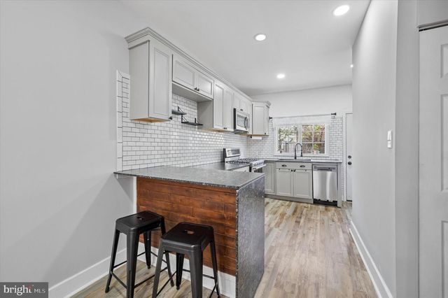 1812 E ALBERT ST, Philadelphia, PA 19125