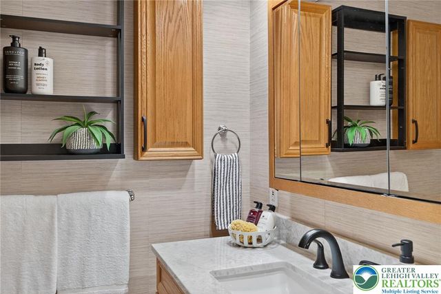 1937 Washington Boulevard, Northampton Boro, PA 18042