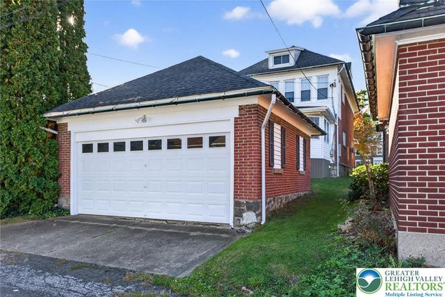 1937 Washington Boulevard, Northampton Boro, PA 18042