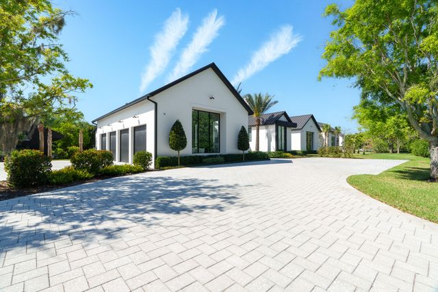 10468 El Caballo Court, Delray Beach, FL 33446