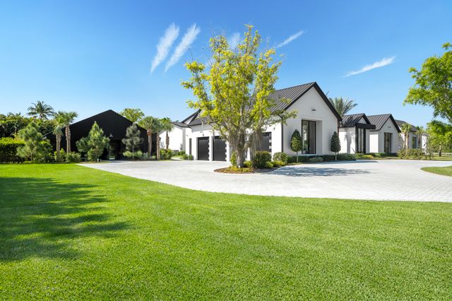 10468 El Caballo Court, Delray Beach, FL 33446