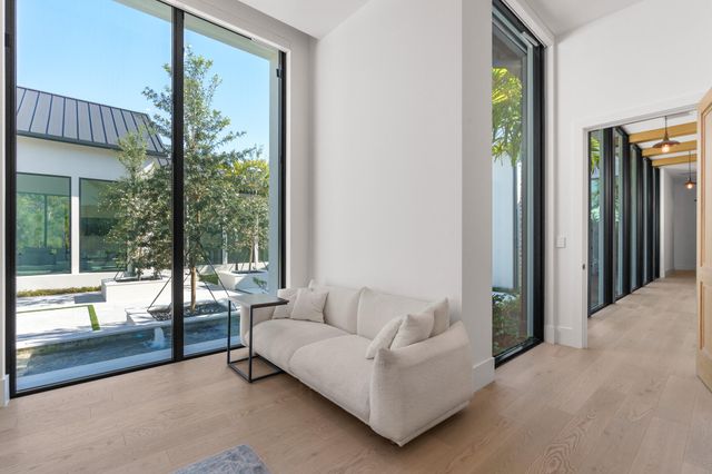 10468 El Caballo Court, Delray Beach, FL 33446