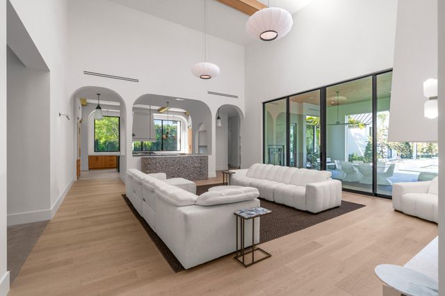 10468 El Caballo Court, Delray Beach, FL 33446