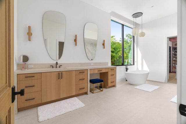 10468 El Caballo Court, Delray Beach, FL 33446