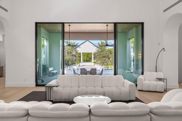 10468 El Caballo Court, Delray Beach, FL 33446