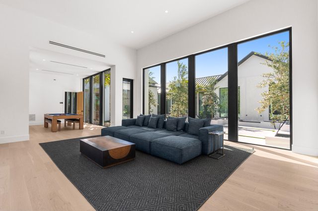 10468 El Caballo Court, Delray Beach, FL 33446