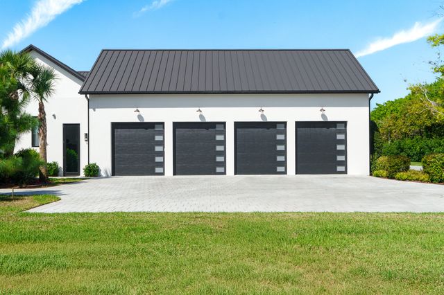 10468 El Caballo Court, Delray Beach, FL 33446