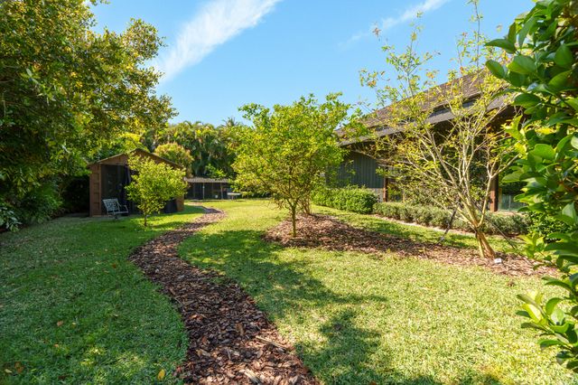 10468 El Caballo Court, Delray Beach, FL 33446