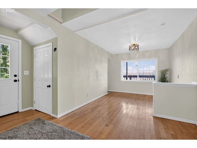 3011 Ne RASMUSSEN Rd, Corbett, OR 97019