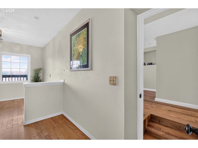 3011 Ne RASMUSSEN Rd, Corbett, OR 97019