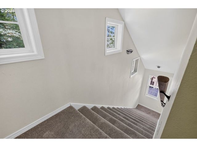 3011 Ne RASMUSSEN Rd, Corbett, OR 97019