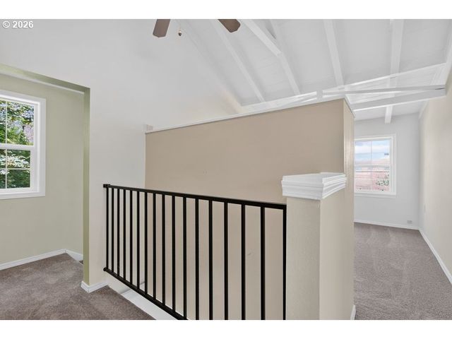 3011 Ne RASMUSSEN Rd, Corbett, OR 97019