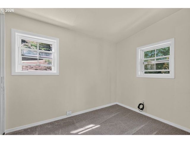 3011 Ne RASMUSSEN Rd, Corbett, OR 97019