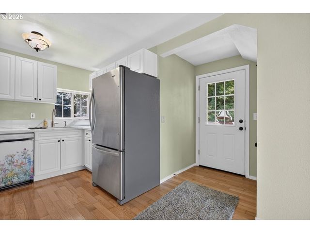 3011 Ne RASMUSSEN Rd, Corbett, OR 97019