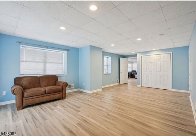 2 Caleb Ct, Hardyston Twp., NJ 07419