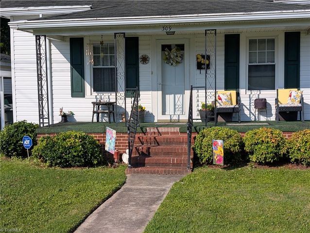 309 Monroe Street, Eden, NC 27288