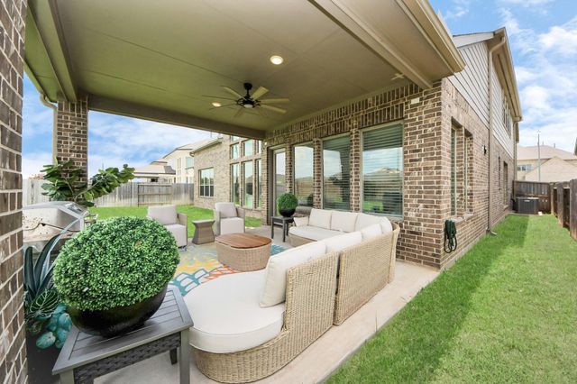 19910 Southern Stream Drive, Cypress, TX 77433
