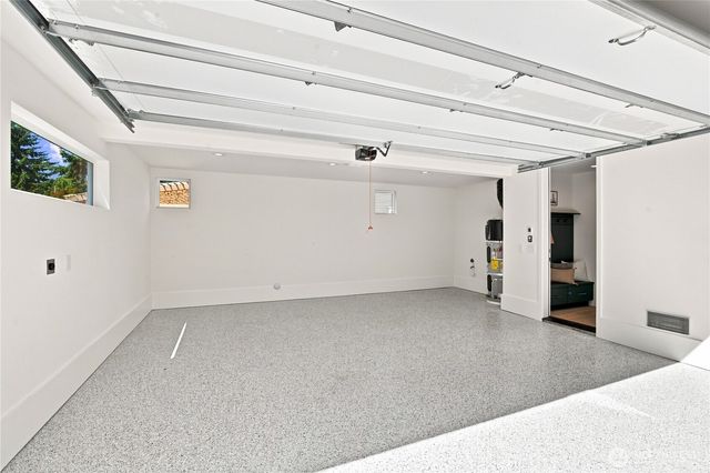 2645 Walnut Avenue SW, Seattle, WA 98116