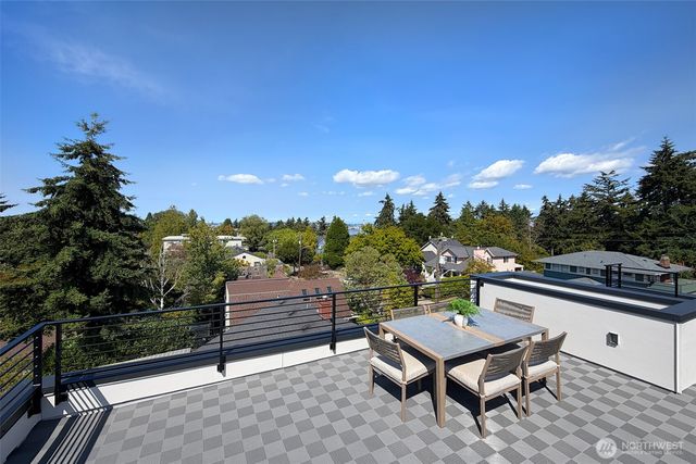 2645 Walnut Avenue SW, Seattle, WA 98116