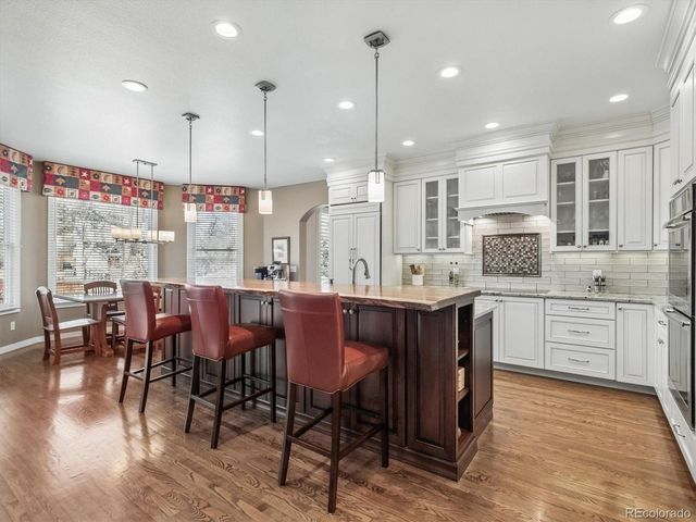 5671 S Lima St, Englewood, CO 80111