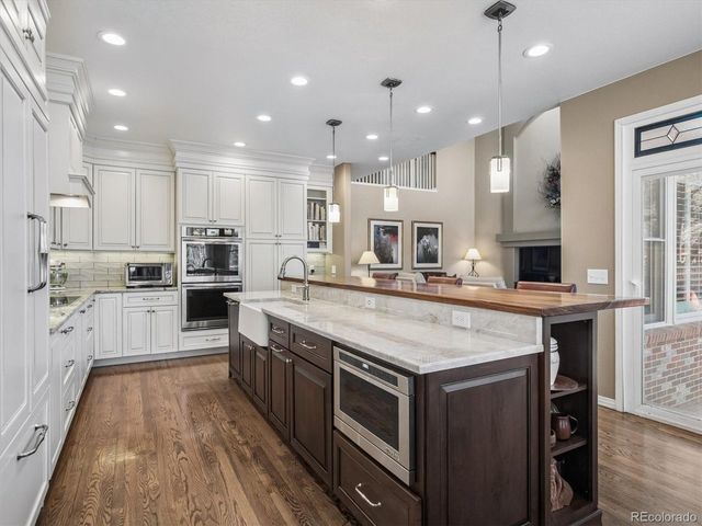 5671 S Lima St, Englewood, CO 80111