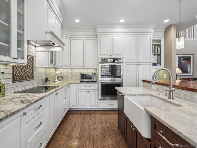 5671 S Lima St, Englewood, CO 80111