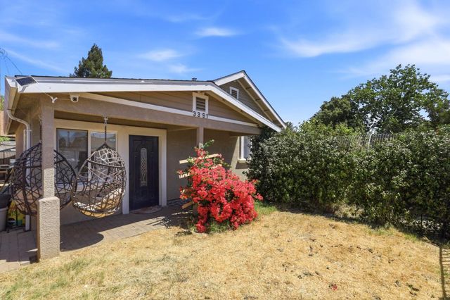 3391 26th Ave, Sacramento, CA 95820