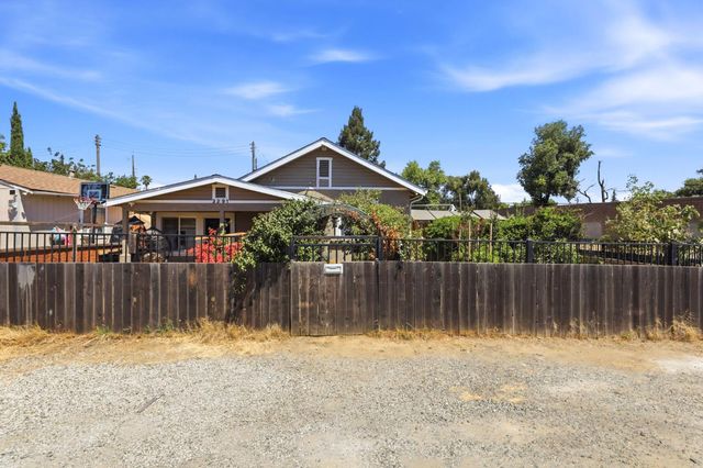 3391 26th Ave, Sacramento, CA 95820