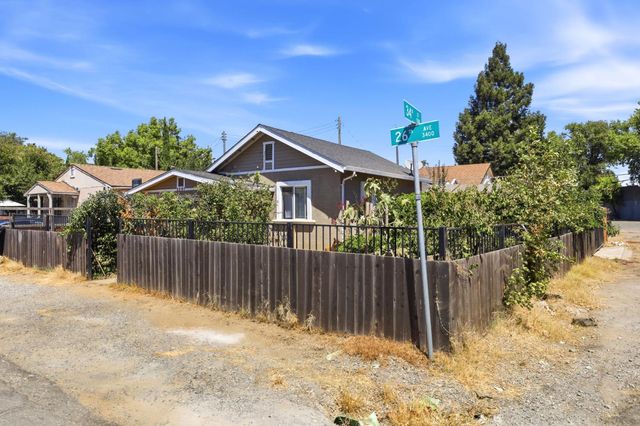3391 26th Ave, Sacramento, CA 95820