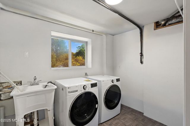 42 Georgian Boulevard, Jackson, NJ 08527