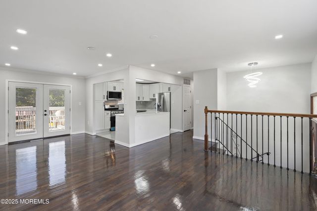 42 Georgian Boulevard, Jackson, NJ 08527