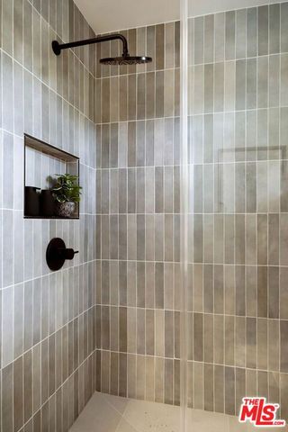 4041 Davana Road, Sherman Oaks, CA 91423