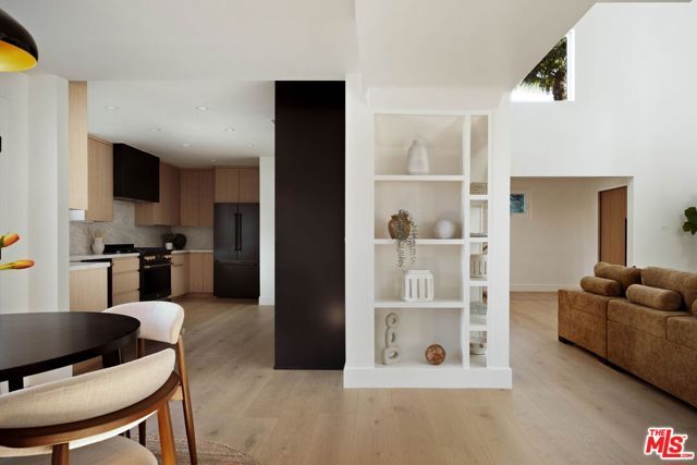 4041 Davana Road, Sherman Oaks, CA 91423