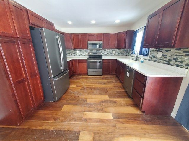 2908 N 4th Street, Clinton, IA 52372