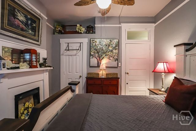 111 Lincoln Street 1B, Savannah, GA 31401