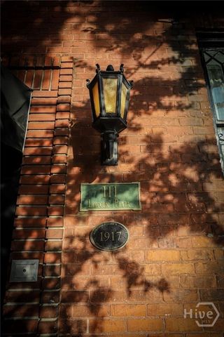 111 Lincoln Street 1B, Savannah, GA 31401