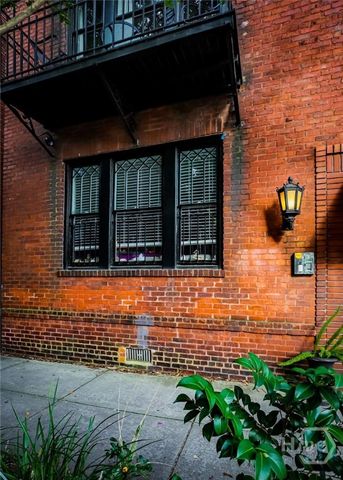 111 Lincoln Street 1B, Savannah, GA 31401