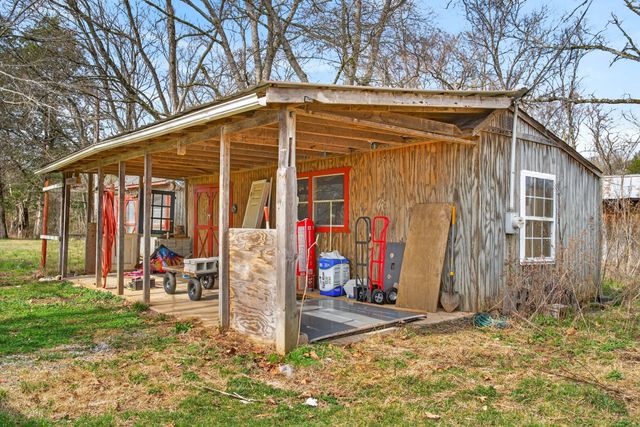 7230 Hartsville Pike, Lebanon, TN 37087