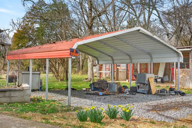 7230 Hartsville Pike, Lebanon, TN 37087