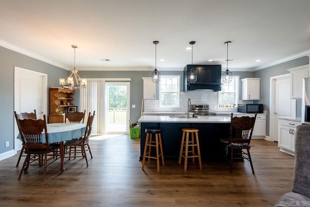 410 Locust St, Quitman, AR 72131