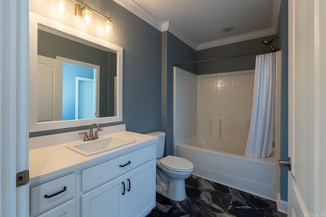 410 Locust St, Quitman, AR 72131