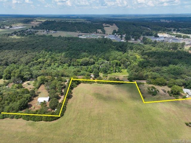 410 Locust St, Quitman, AR 72131